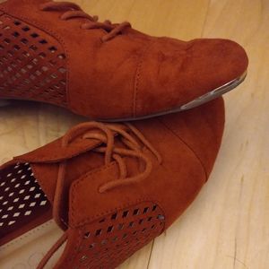 Aldo Glaniel Shoes - Size US Womens 6.5 - Colour Rust/Orange